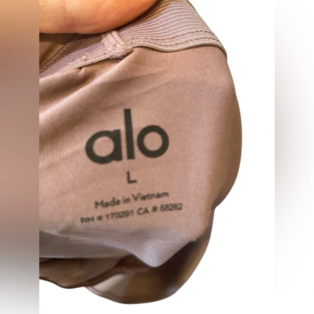 NWT Alo Yoga airlift down the line tennis skirt SMOKEY QUARTS Size L